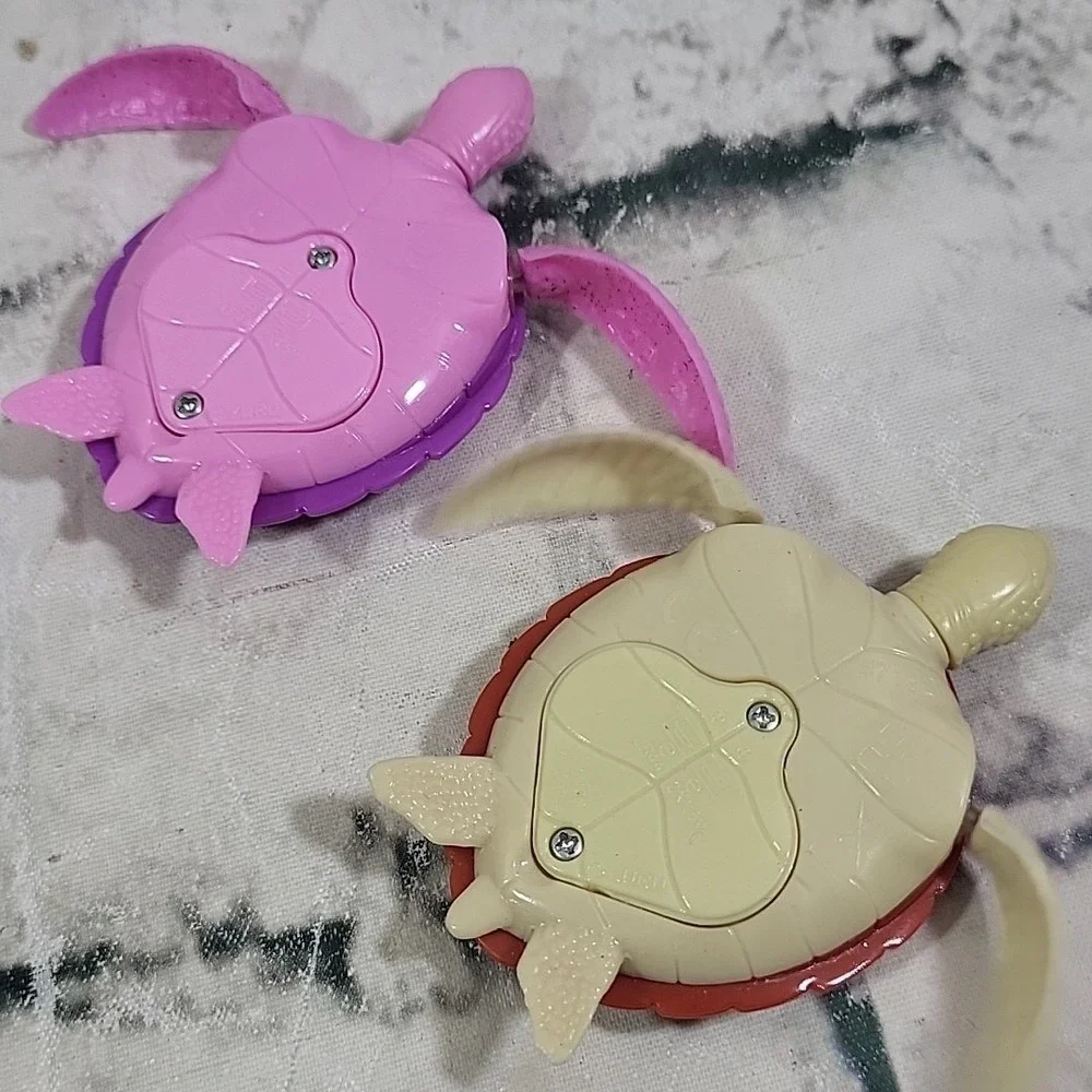 Zuru Robo Alive Tiny Turtles Lot Of 2 Pink Brown Water Activated Swimming WORKS